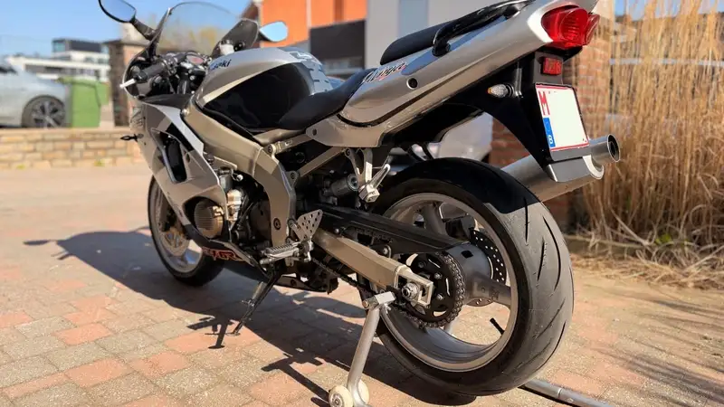 Kawasaki Ninja ZX-6R - foto 5