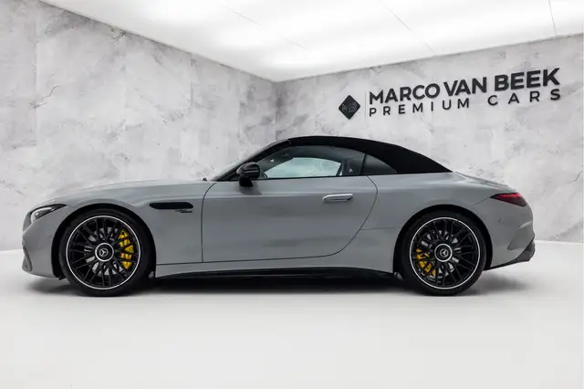 Mercedes-Benz SL view 15