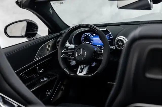 Mercedes-Benz SL view 26