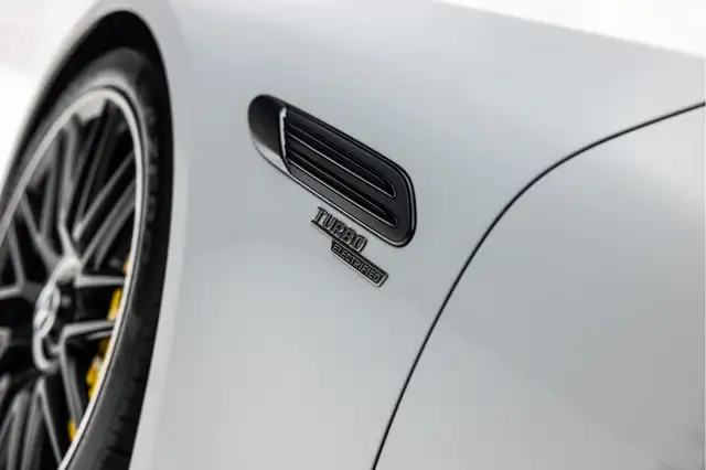 Mercedes-Benz SL view 20