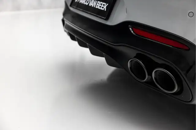 Mercedes-Benz SL view 18