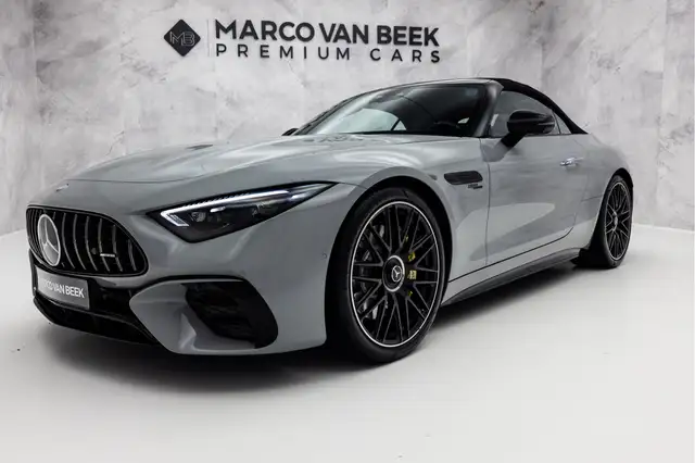 Mercedes-Benz SL view 2