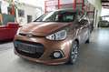 Hyundai i10 YES! *Sitzheizung+BeheiztesLenkrad*nur12TKM Bruin - thumbnail 1