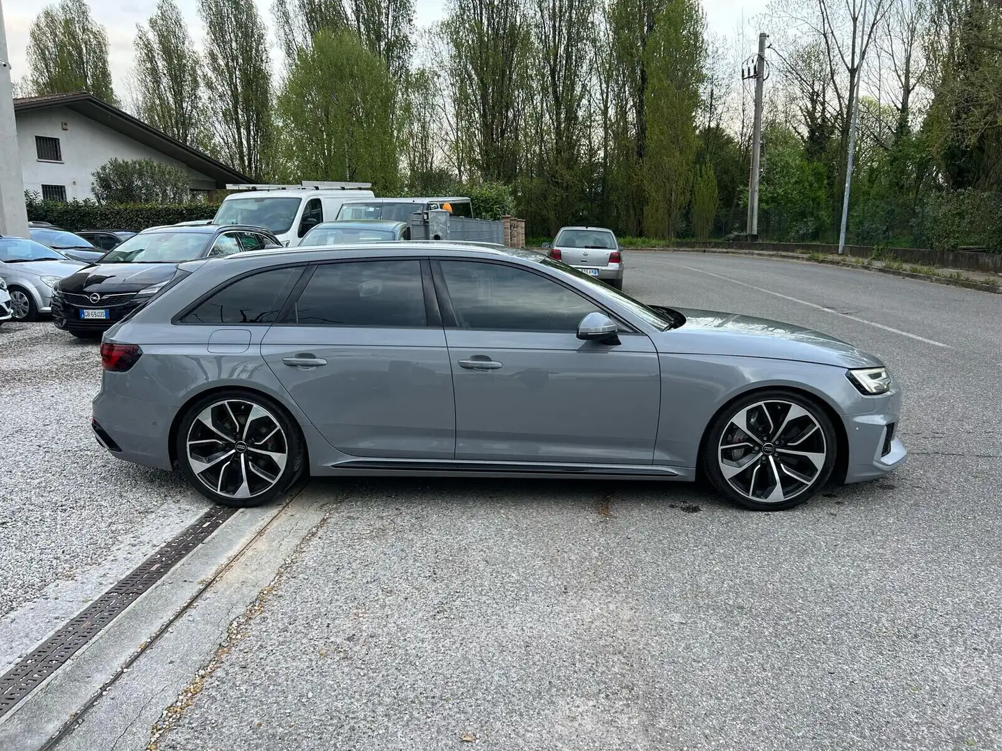 Audi A4 RS 4 Avant Grigio - 2