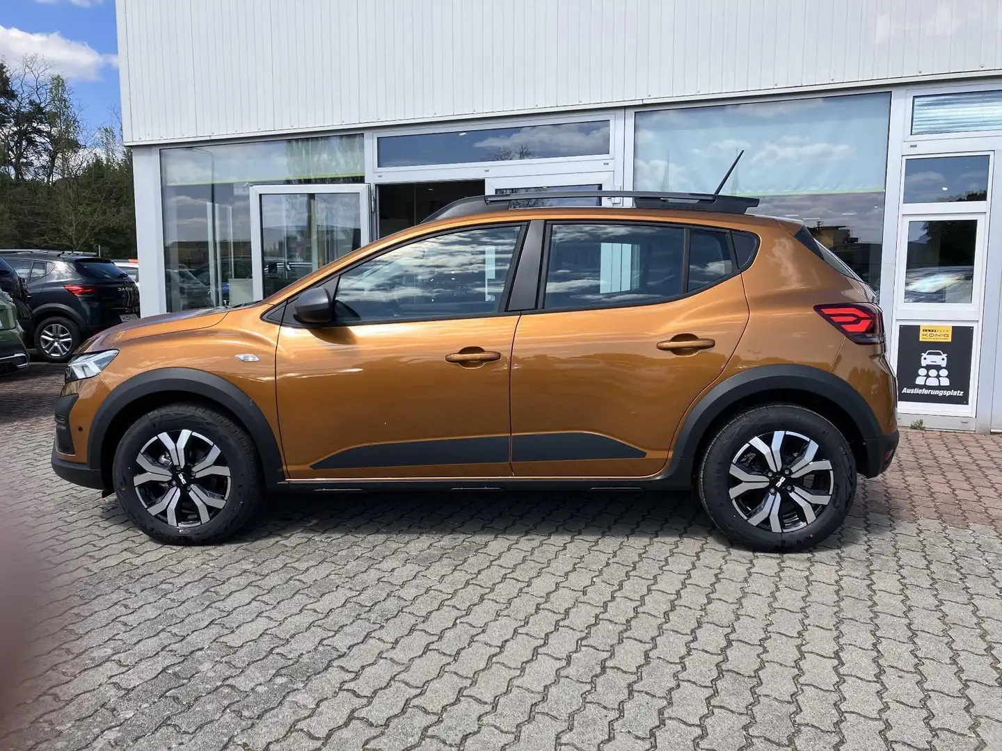 Dacia Sandero Stepway Expression+ TCe 100 ECO-G Orange - 2