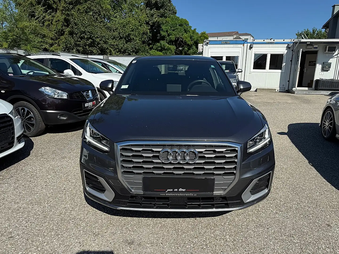 Audi Q2 1,4 TFSI COD Sport S-tronic Grau - 2