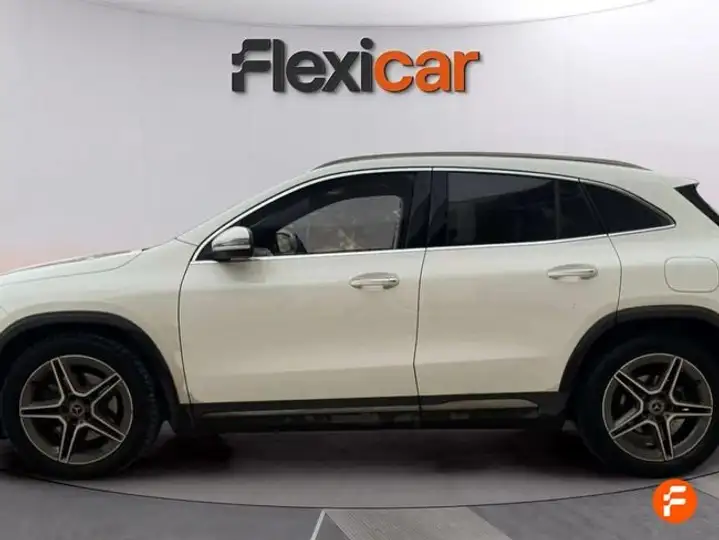 Mercedes-Benz GLA 2022, foto 34
