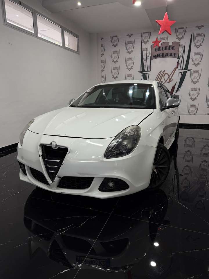 Alfa Romeo Giulietta Giulietta III 2012 1.4 t. Distinctive Gpl 120cv