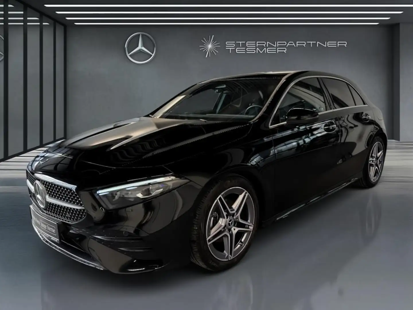 Mercedes-Benz A 200 Kompaktlimousine AMG+MBUX+Ambiente+Mbeam Schwarz - 1