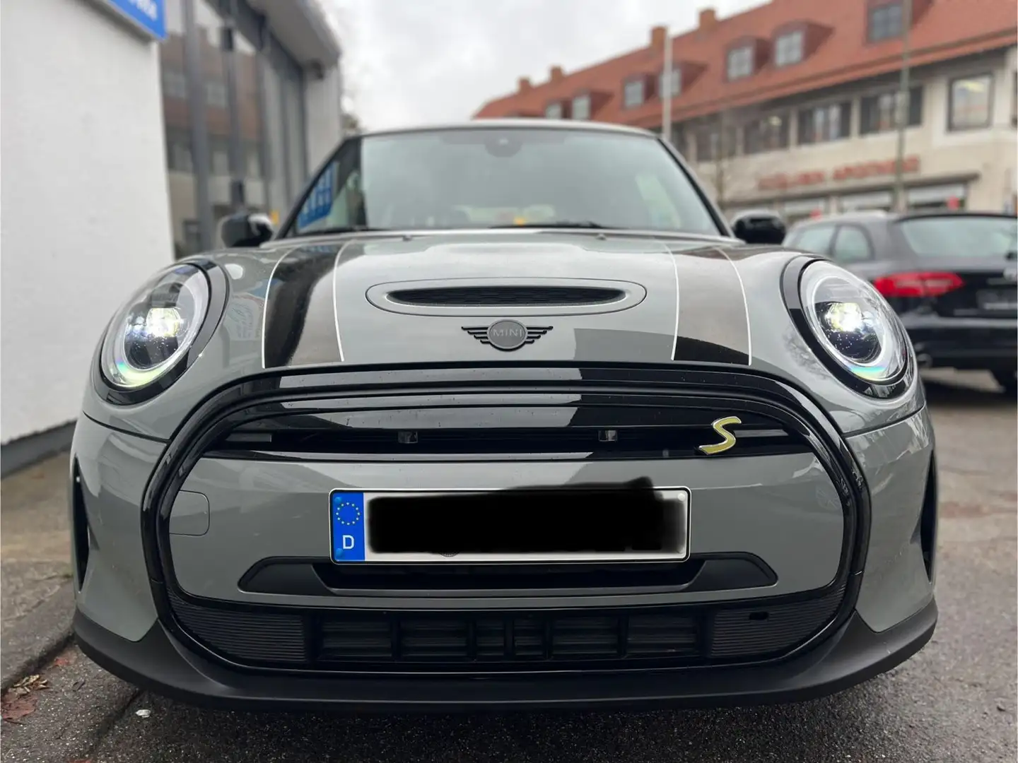 MINI Cooper SE Classic Trim Wärmepumpe Grau - 2