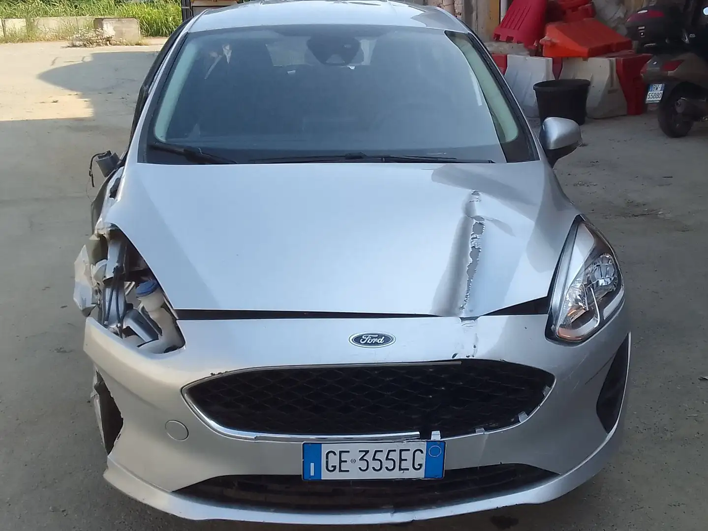 Ford Fiesta Fiesta 5p 1.1 Business s Argento - 2