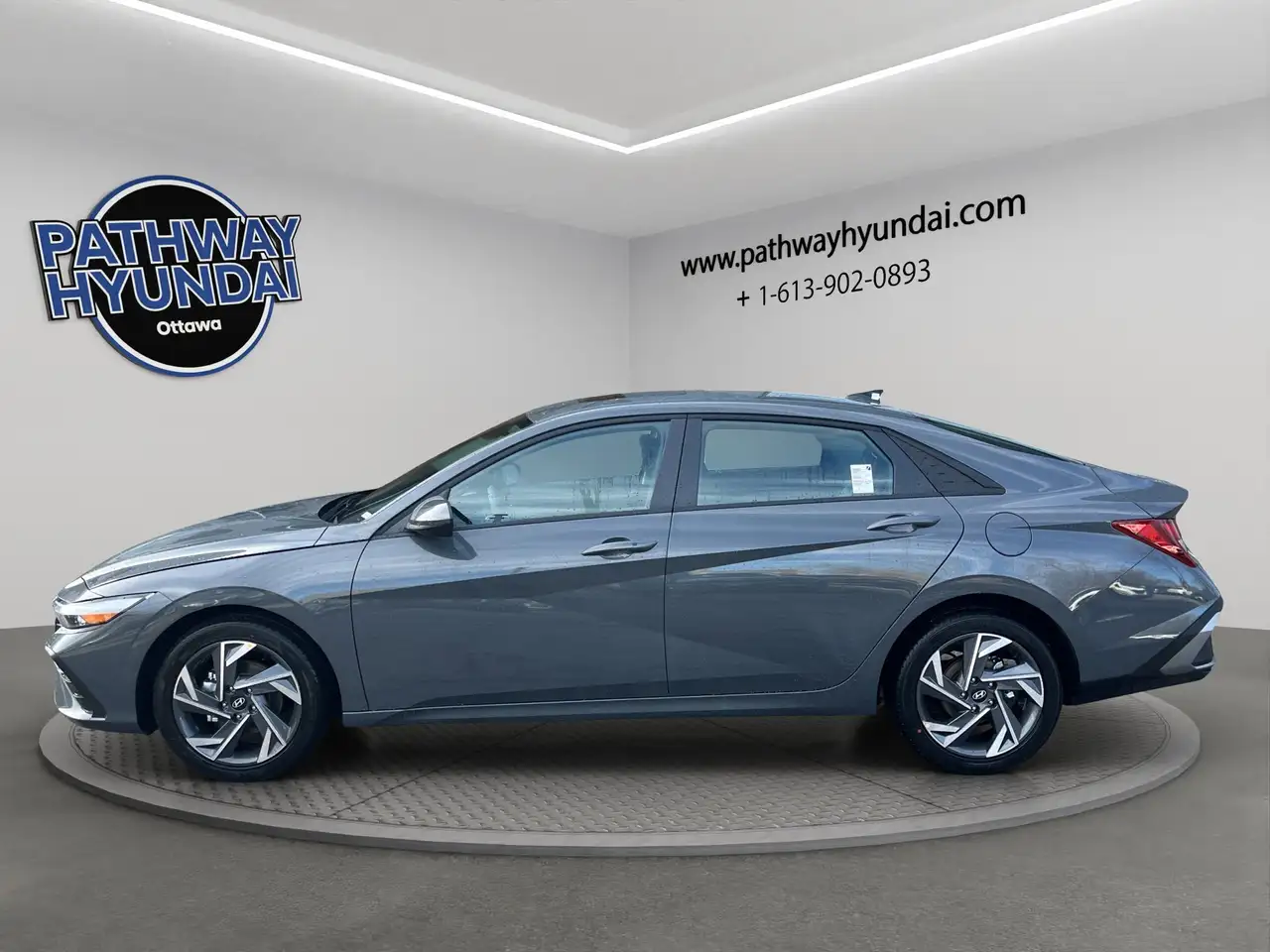 Hyundai ELANTRA снимка Hyundai ELANTRA