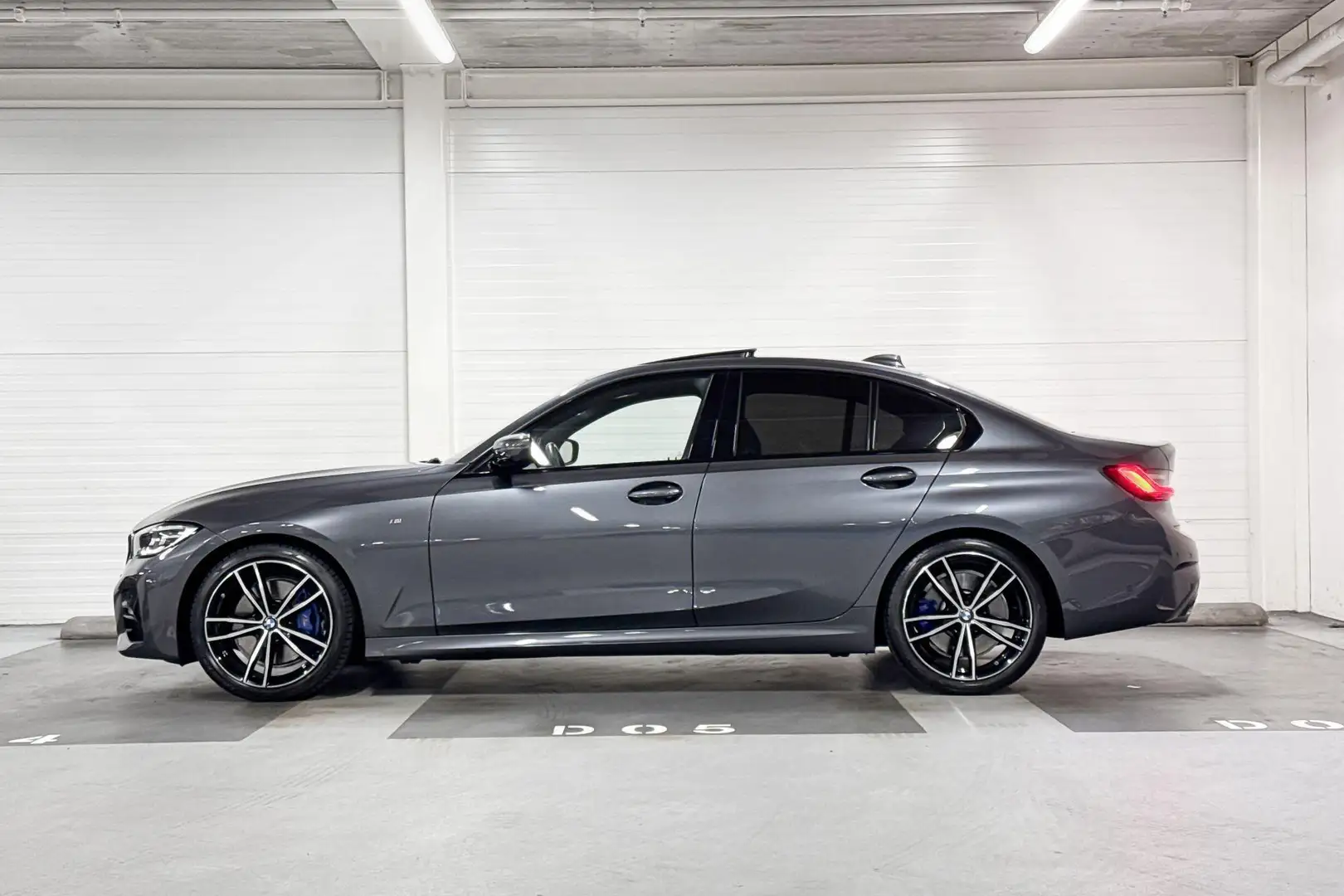 BMW 318 3 Serie Sedan 318i High Executive Edition Gris - 2
