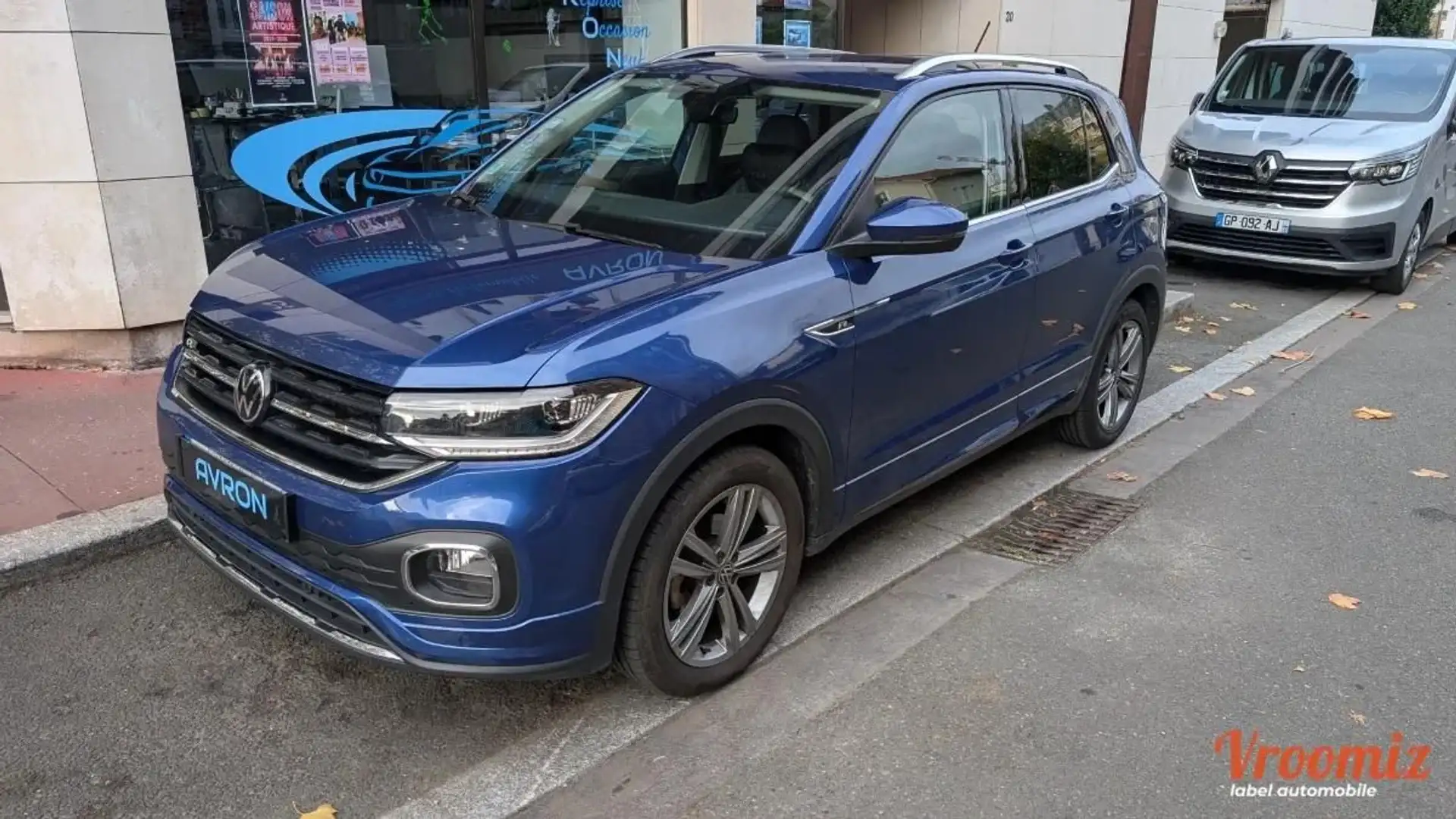 Volkswagen T-Cross 1.0 TSI 110 R-LINE DSG BVA Bleu - 2