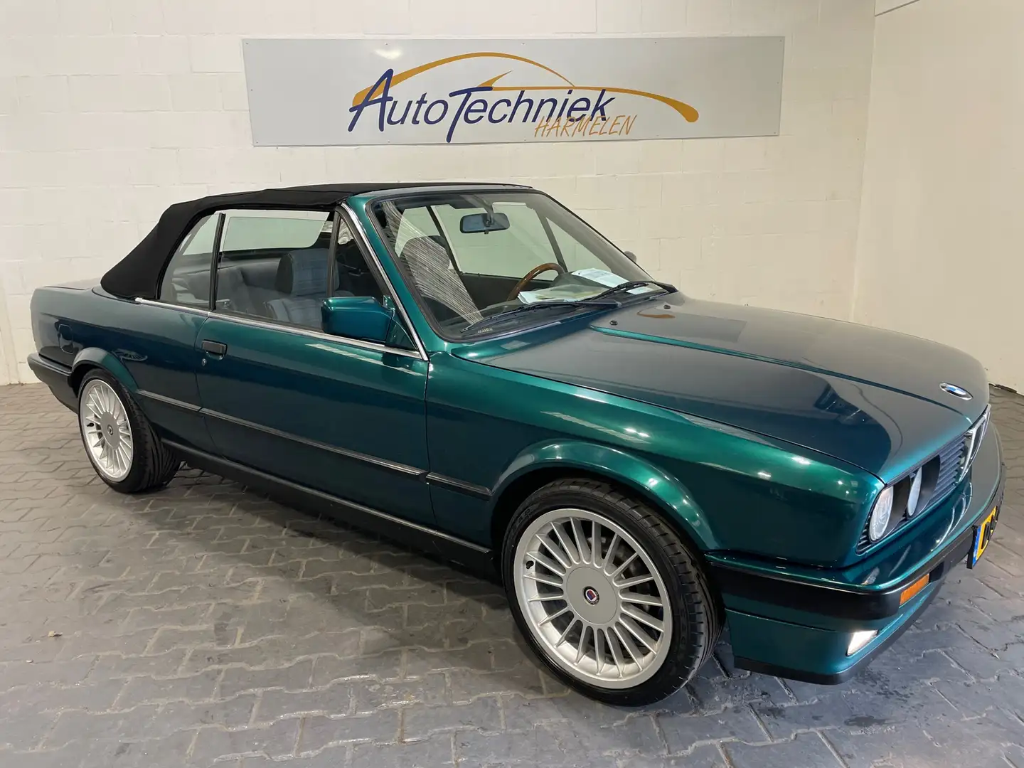 BMW 3-serie Cabrio E30 *Historie*2006 Eig*Nieuwe kap* Grün - 1