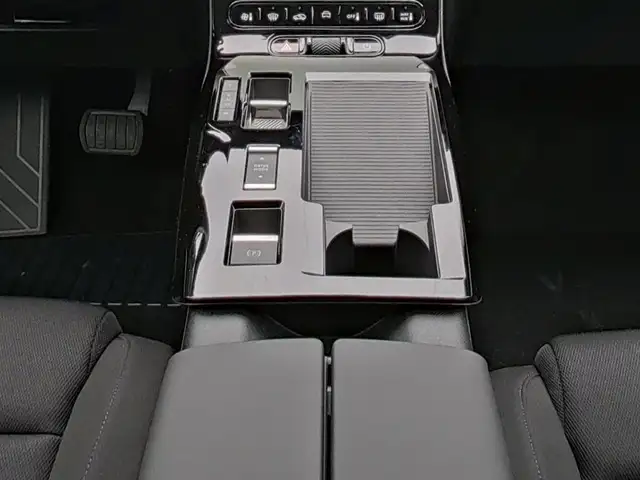 Citroen C5 Aircross view 13