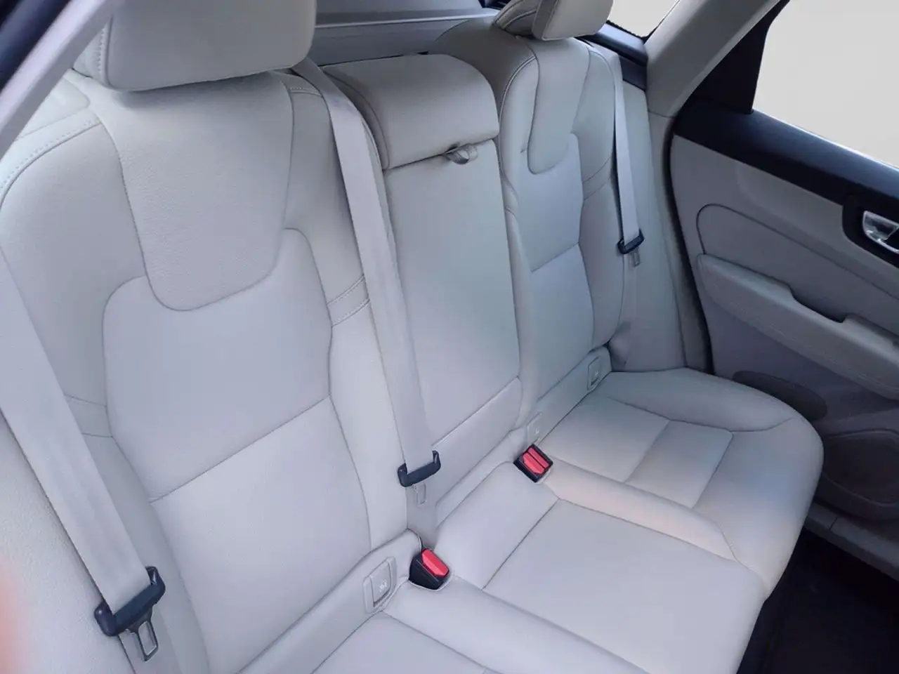 Volvo XC60 B4, миниатюра 15