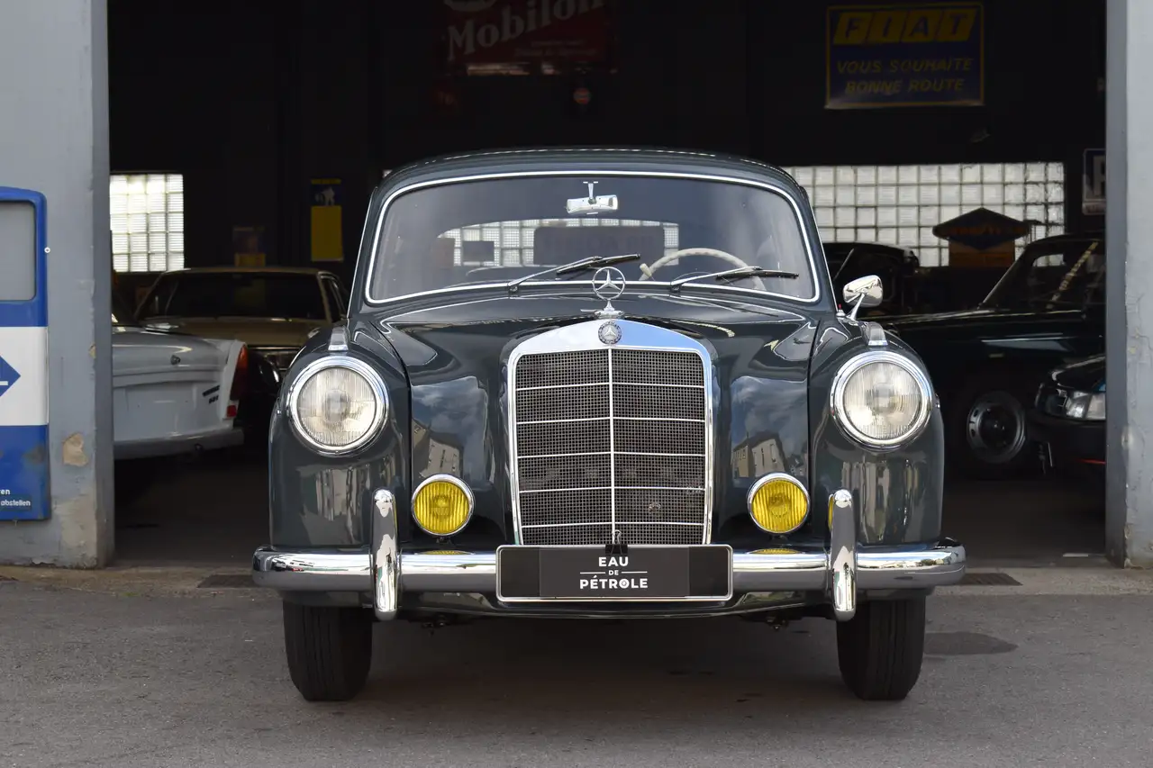 Mercedes-Benz 220 S Ponton, foto 3