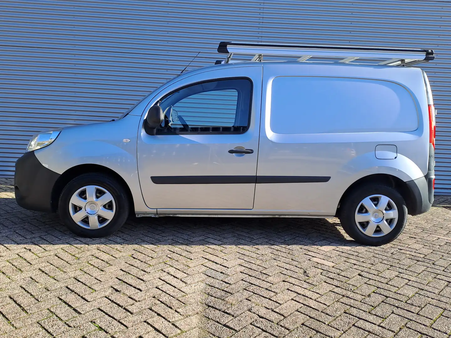 Nissan NV250 1.5 dCi 95 L1H1 Acenta | Trekhaak | Imperial | Cam Grijs - 2