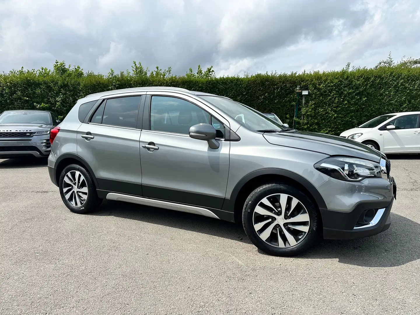 Suzuki SX4 S-Cross 1.4 Turbo Bjet 4WD 48V Hybrid GLX Full Options Gris - 1