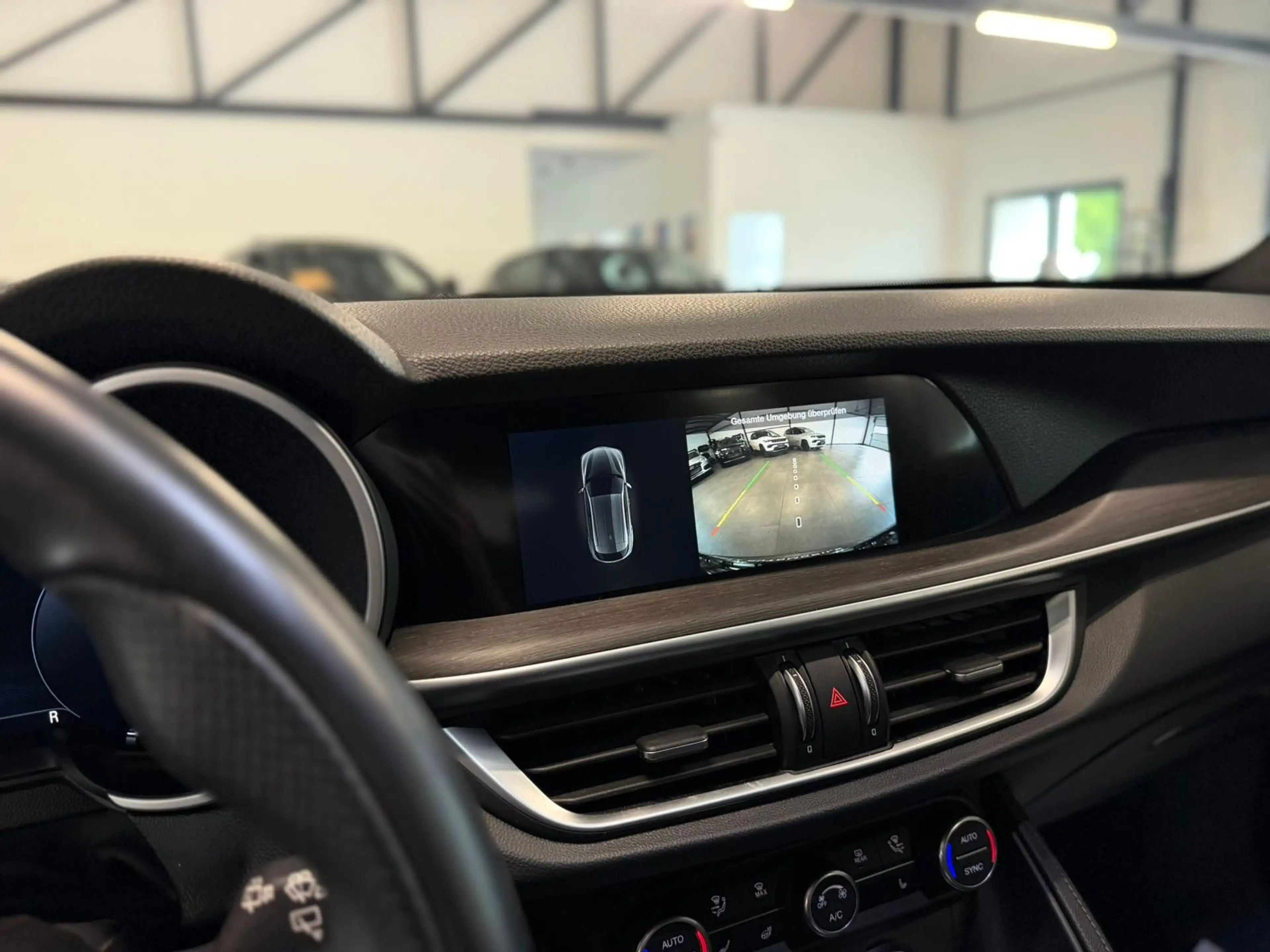 Alfa Romeo Stelvio Ti Q4 MATRIX+MEMO+ACC+KAM+TOTW+CARPLAY — photo 10