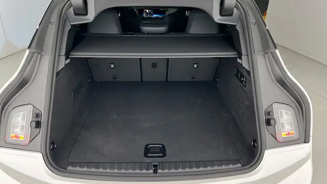 BMW iX xDrive45 Ansicht 8