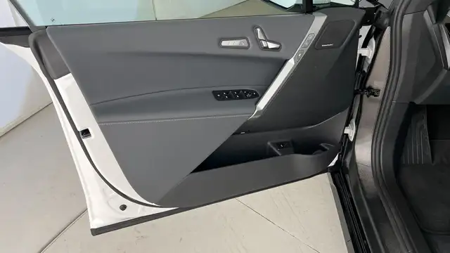 BMW iX xDrive45 Ansicht 16
