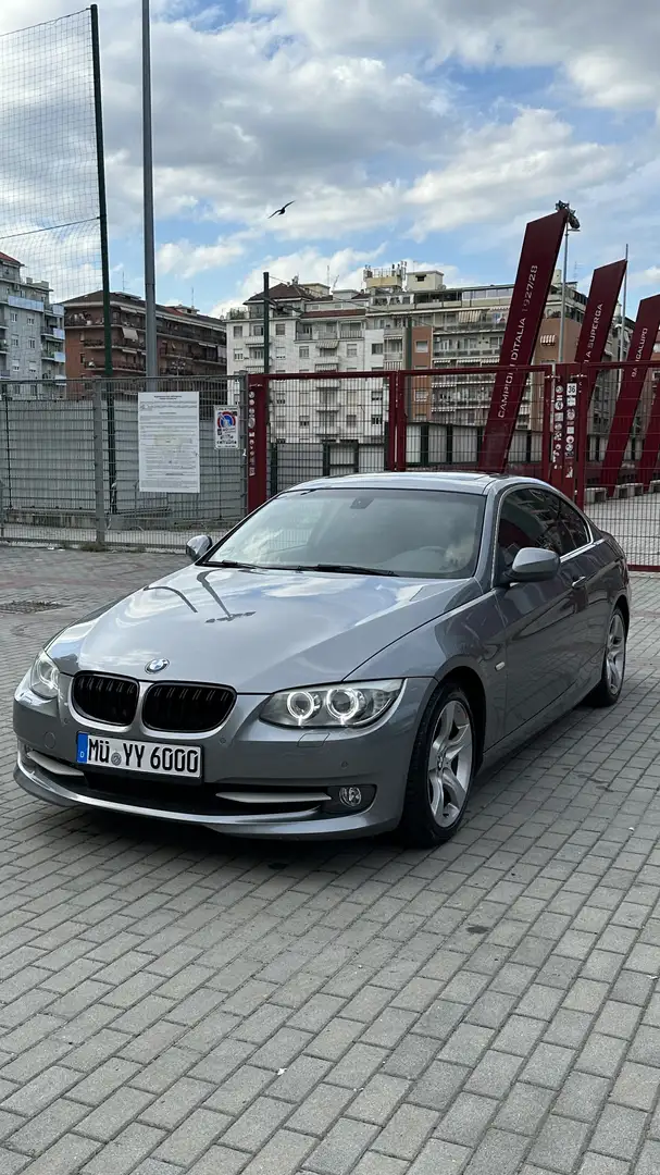 BMW 318 318i Coupe - 2