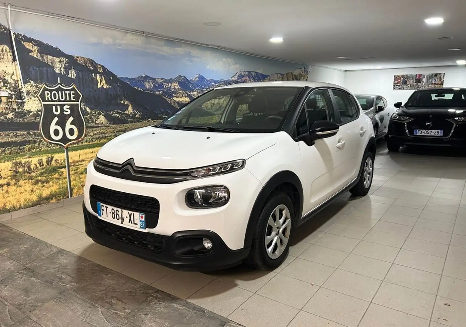 Citroen C3 1.2 82CH S&S FEEL BUSINESS 2 PLACES PRIX HT : 4158 Blanc - 1