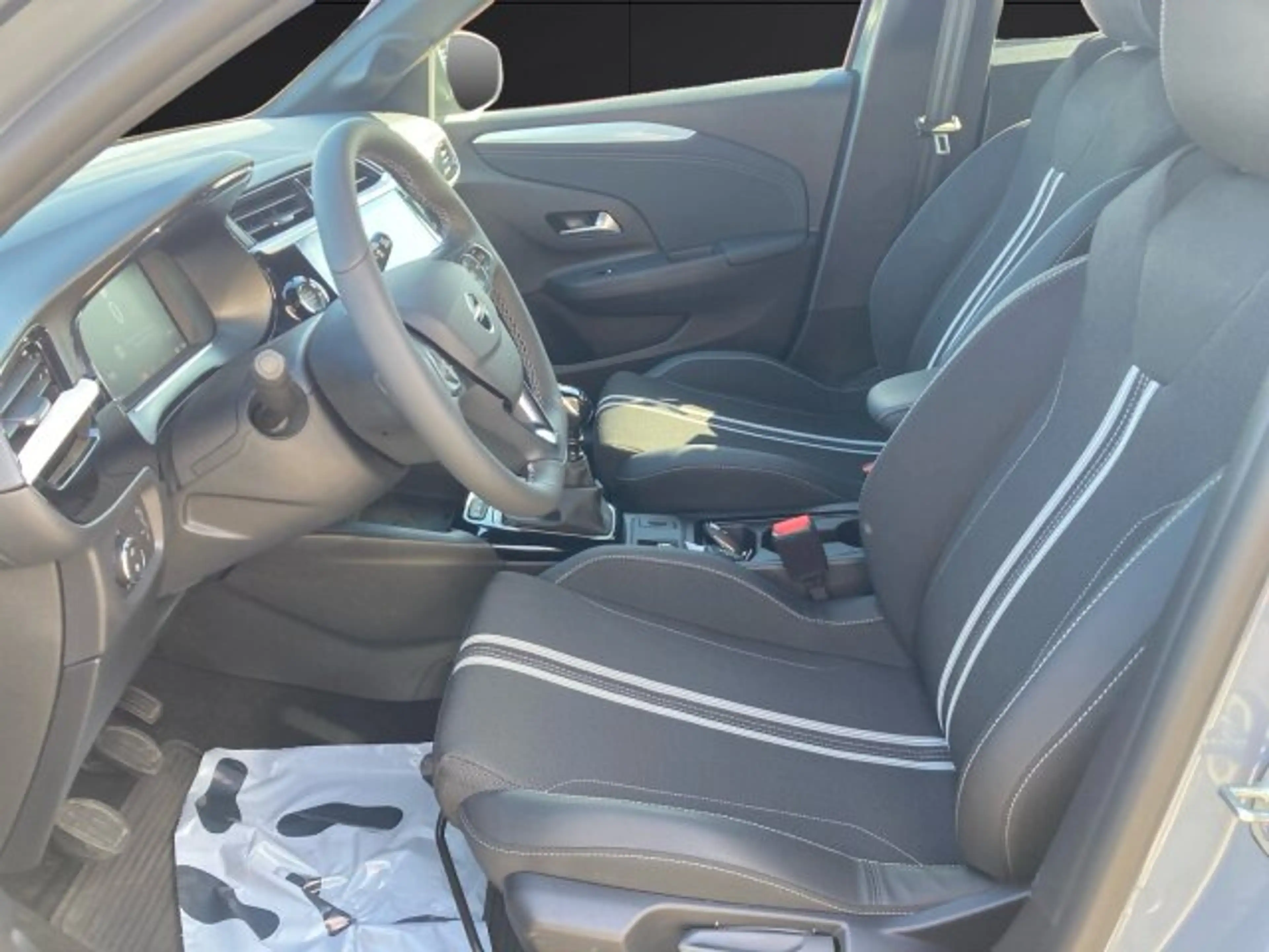 Opel Corsa F 1.2 Turbo GS Klimaautomatik Sitzheizung 100PS  GS Line — photo 6