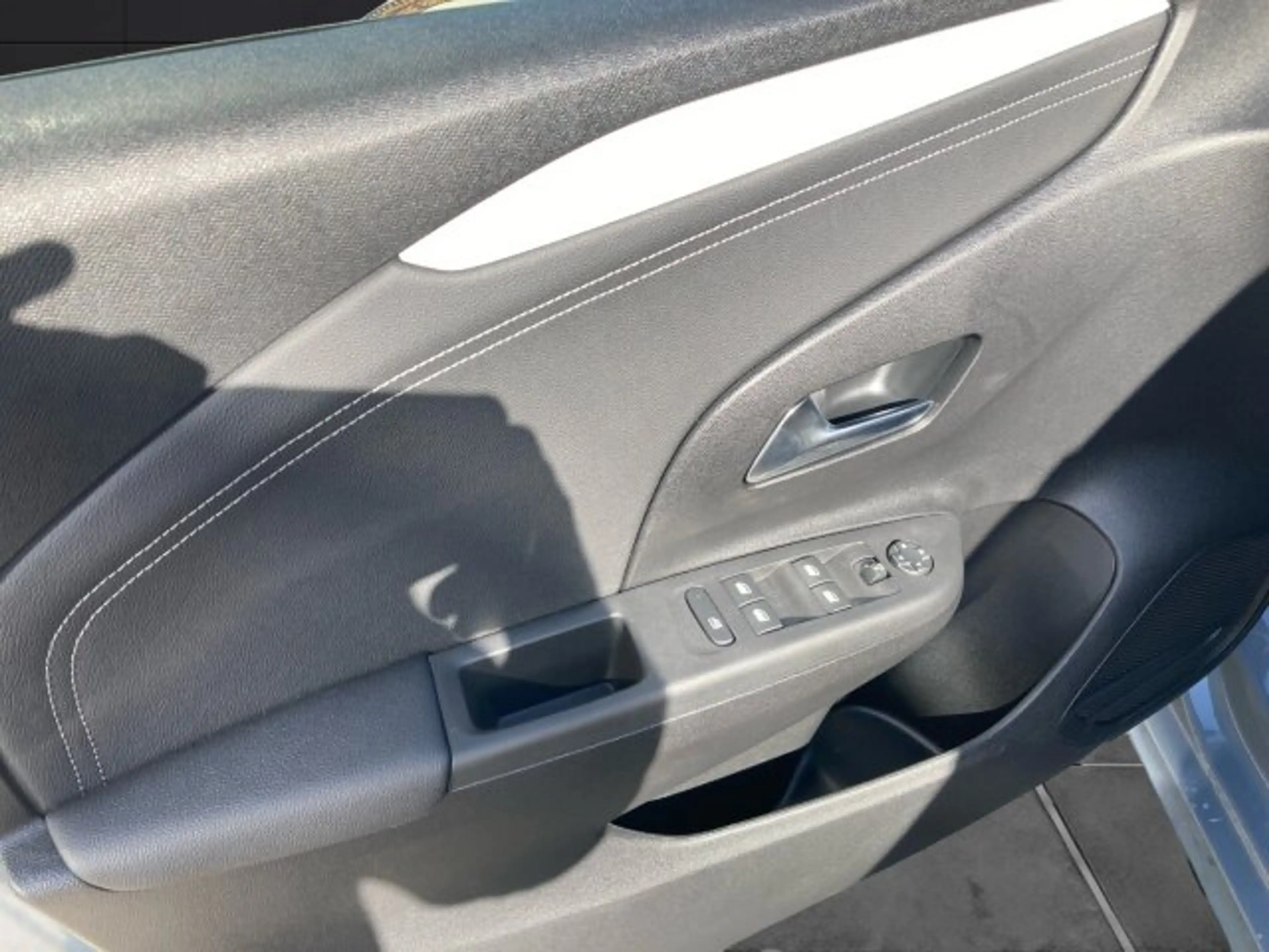 Opel Corsa F 1.2 Turbo GS Klimaautomatik Sitzheizung 100PS  GS Line — photo 5