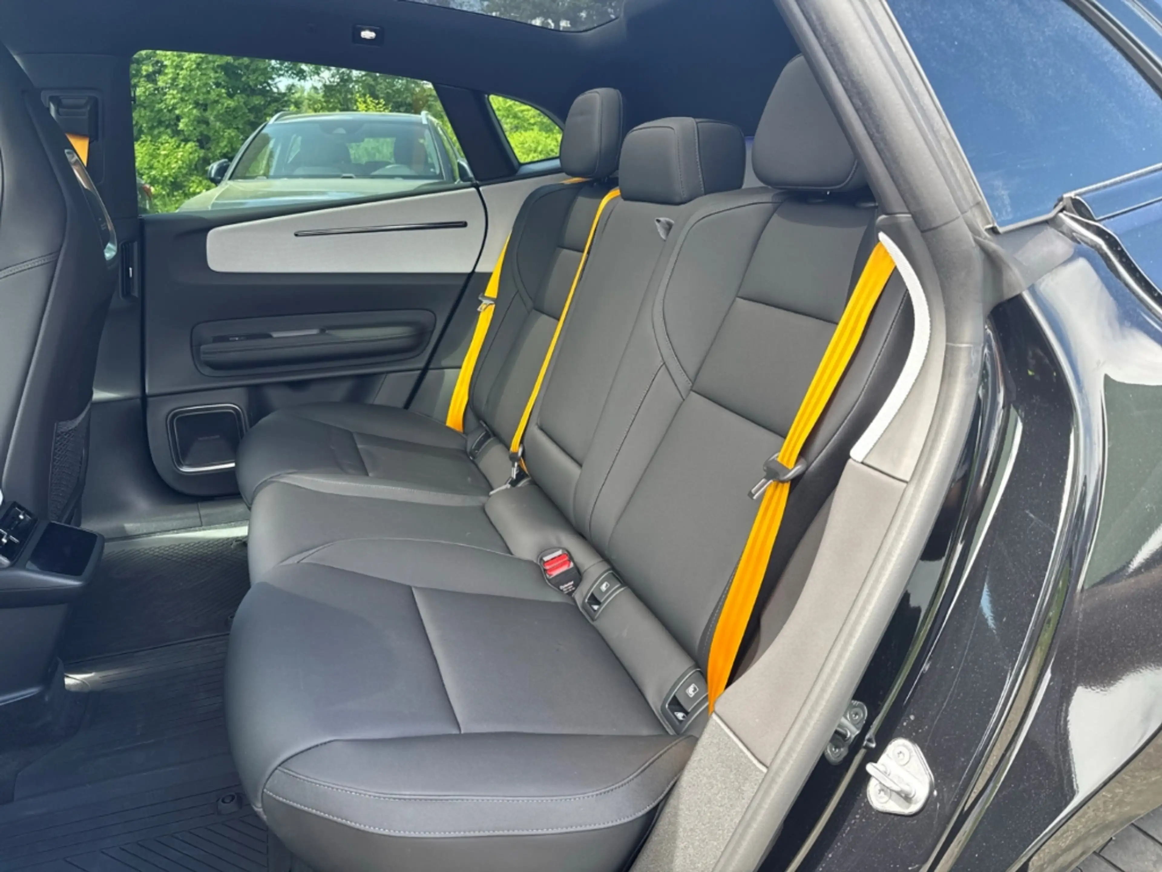 Polestar 4 Long Range Dual Elektro 100kWh HUD StandHZG Navi M — photo 7