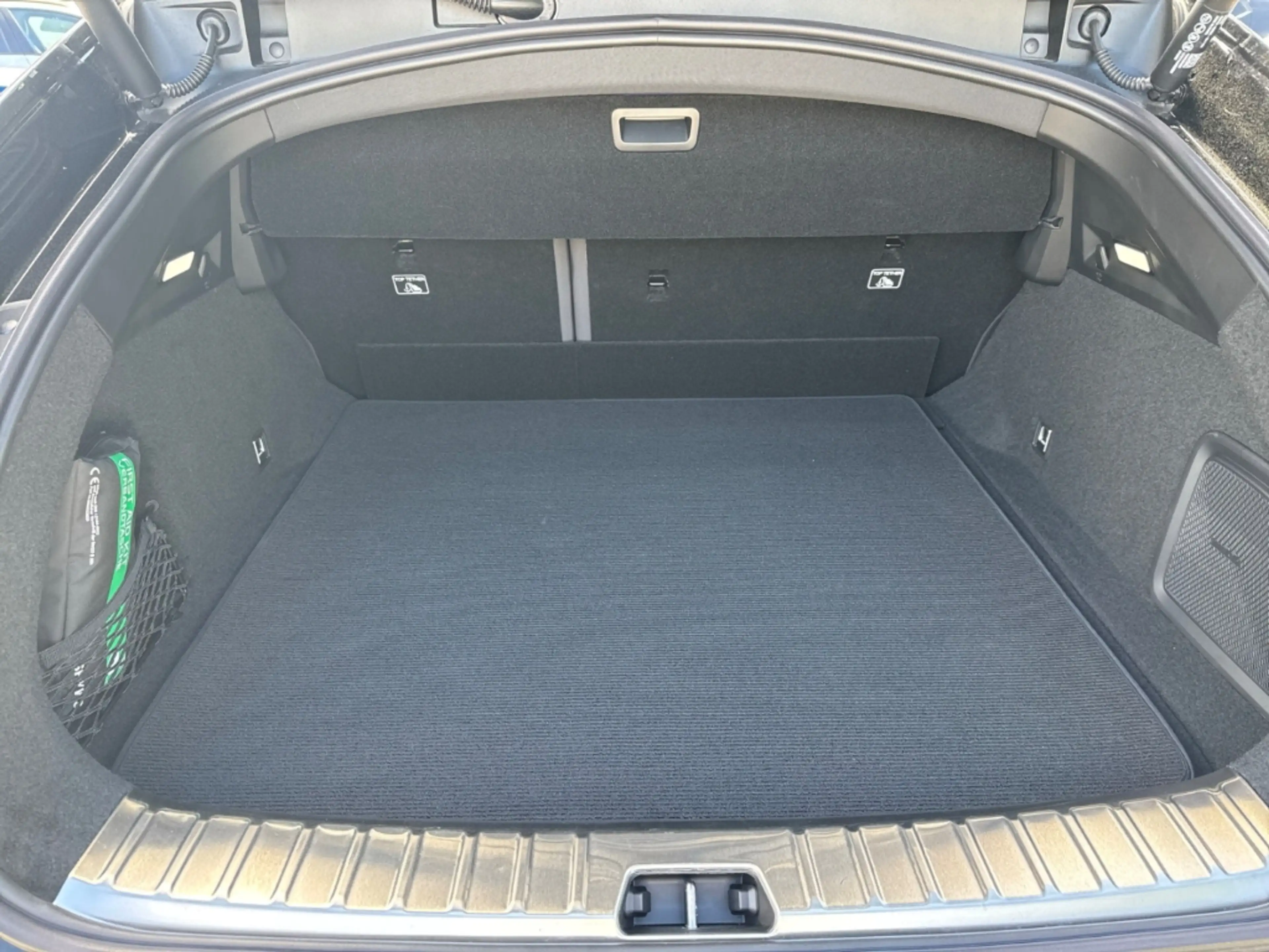 Polestar 4 Long Range Dual Elektro 100kWh HUD StandHZG Navi M — photo 11