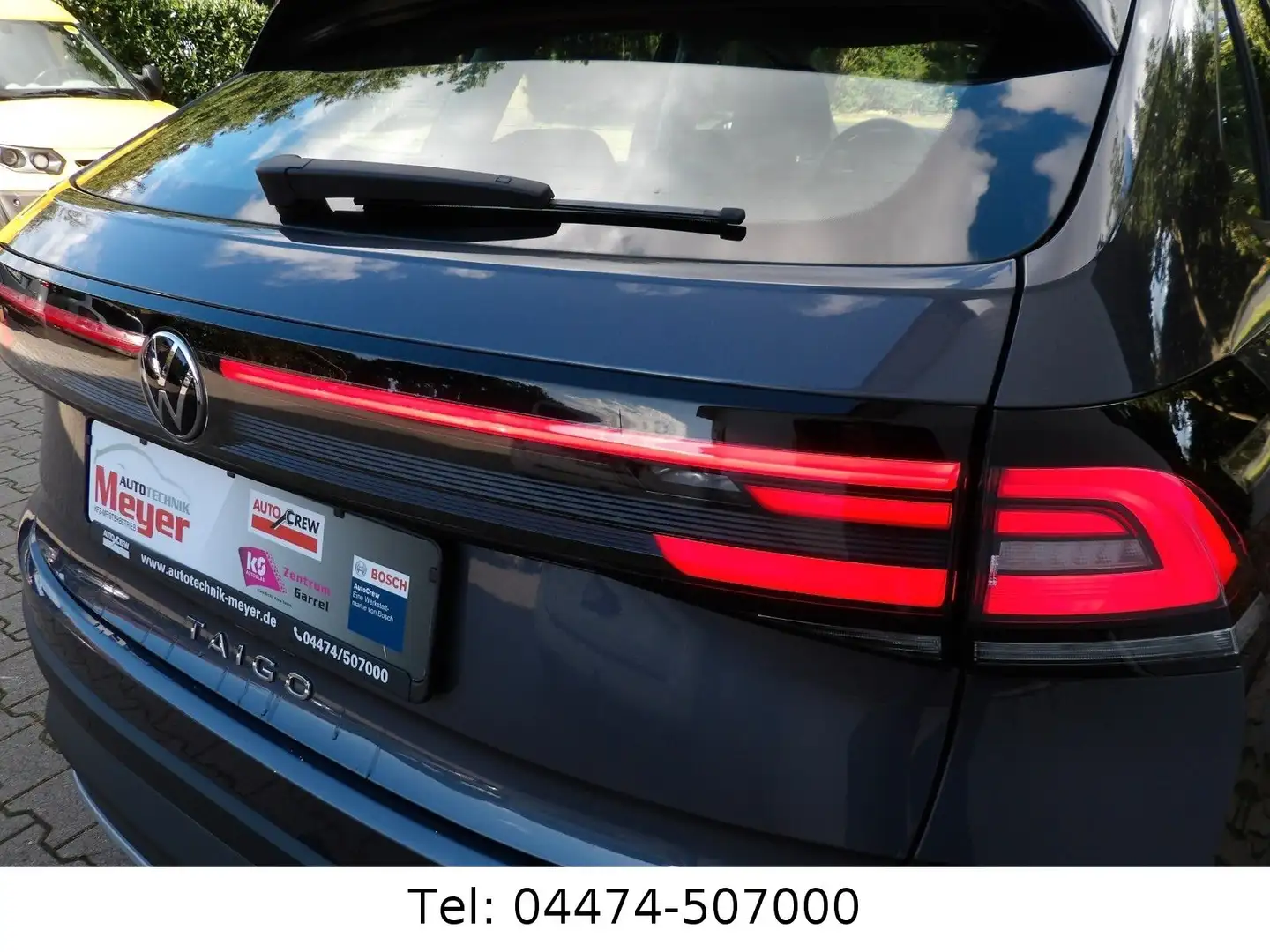 Volkswagen Taigo Style DSG DAB Kamera Matrix AHK 1.Hand Grau - 1