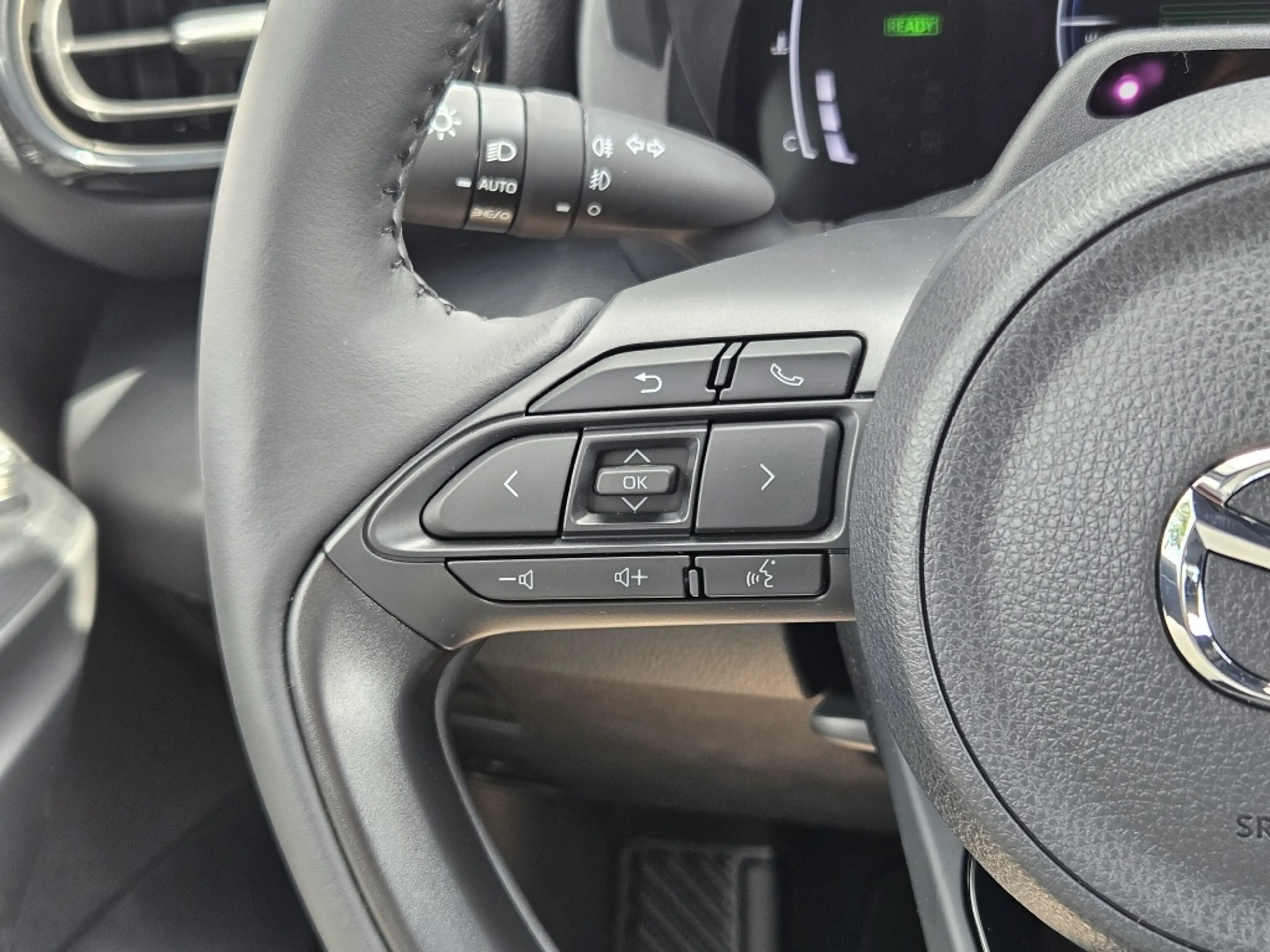 Mazda 2 Hybrid 1.5 Homura / Nieuwe kleur: Fern Green / DEM — photo 20