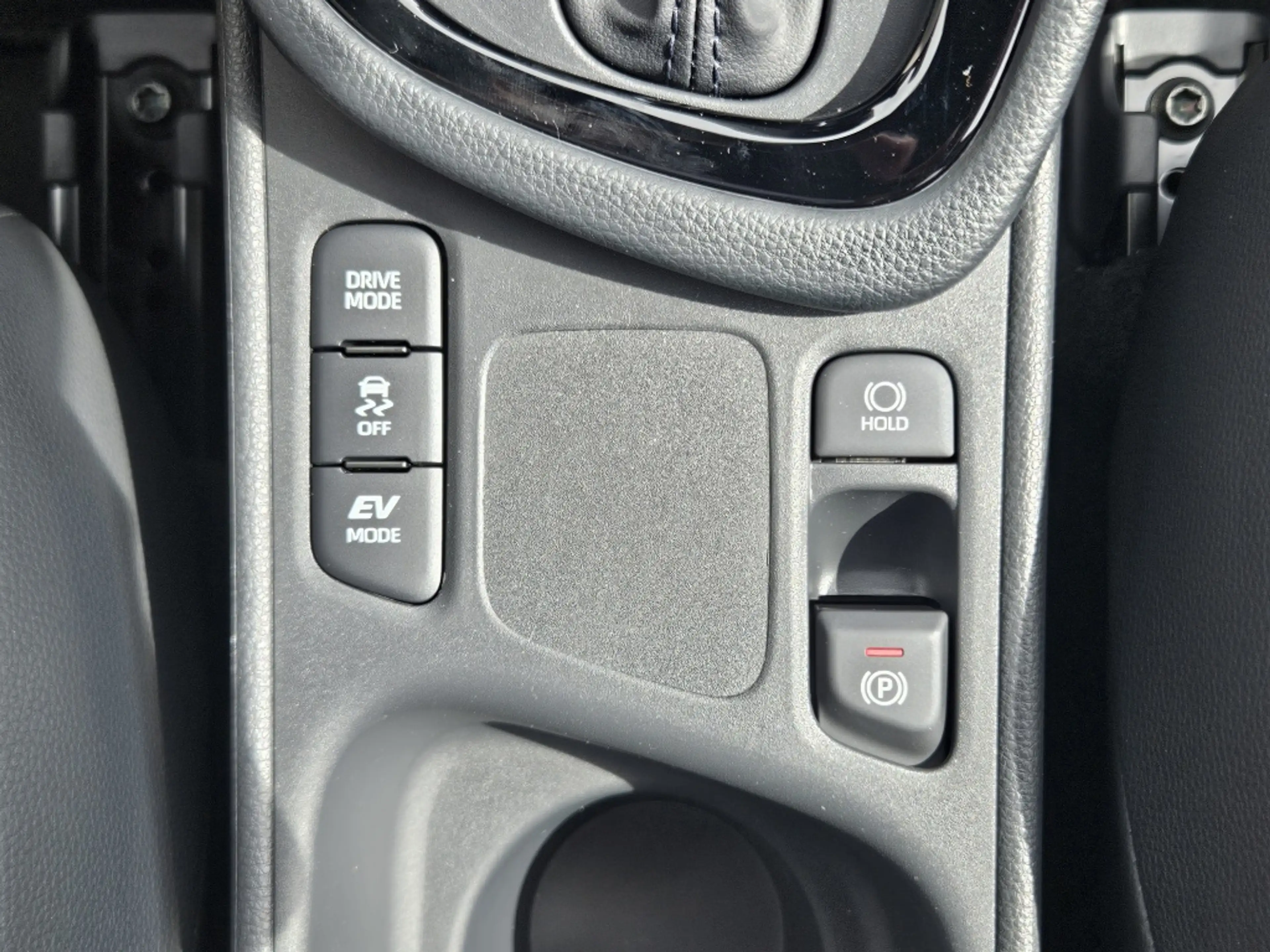 Mazda 2 Hybrid 1.5 Homura / Nieuwe kleur: Fern Green / DEM — photo 29