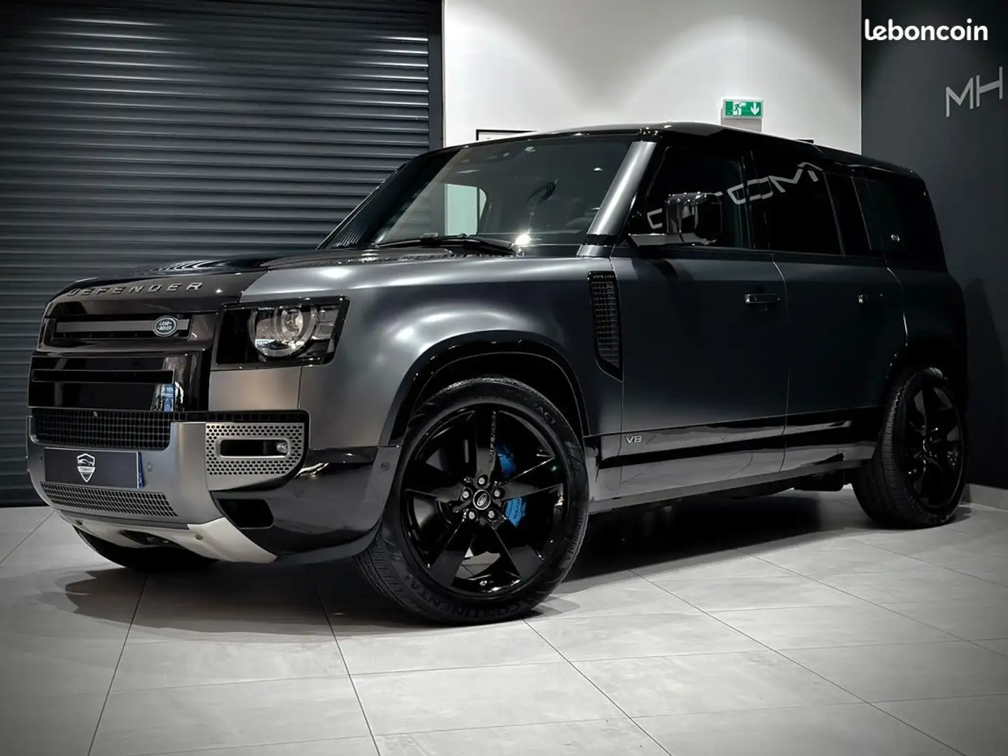 Land Rover Defender LAND ROVER 110 V8 X-DYNAMIC SUPERCHARGED CARPATHIAN EDITION SÉRIE LIMITÉE GRIS MAT PACK BLACK 5.0i 525 CH BVA 8 TOUTE OPT Gris - 1