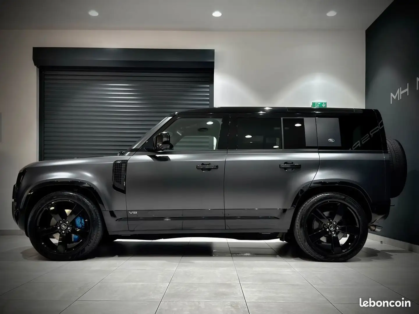 Land Rover Defender LAND ROVER 110 V8 X-DYNAMIC SUPERCHARGED CARPATHIAN EDITION SÉRIE LIMITÉE GRIS MAT PACK BLACK 5.0i 525 CH BVA 8 TOUTE OPT Gris - 2