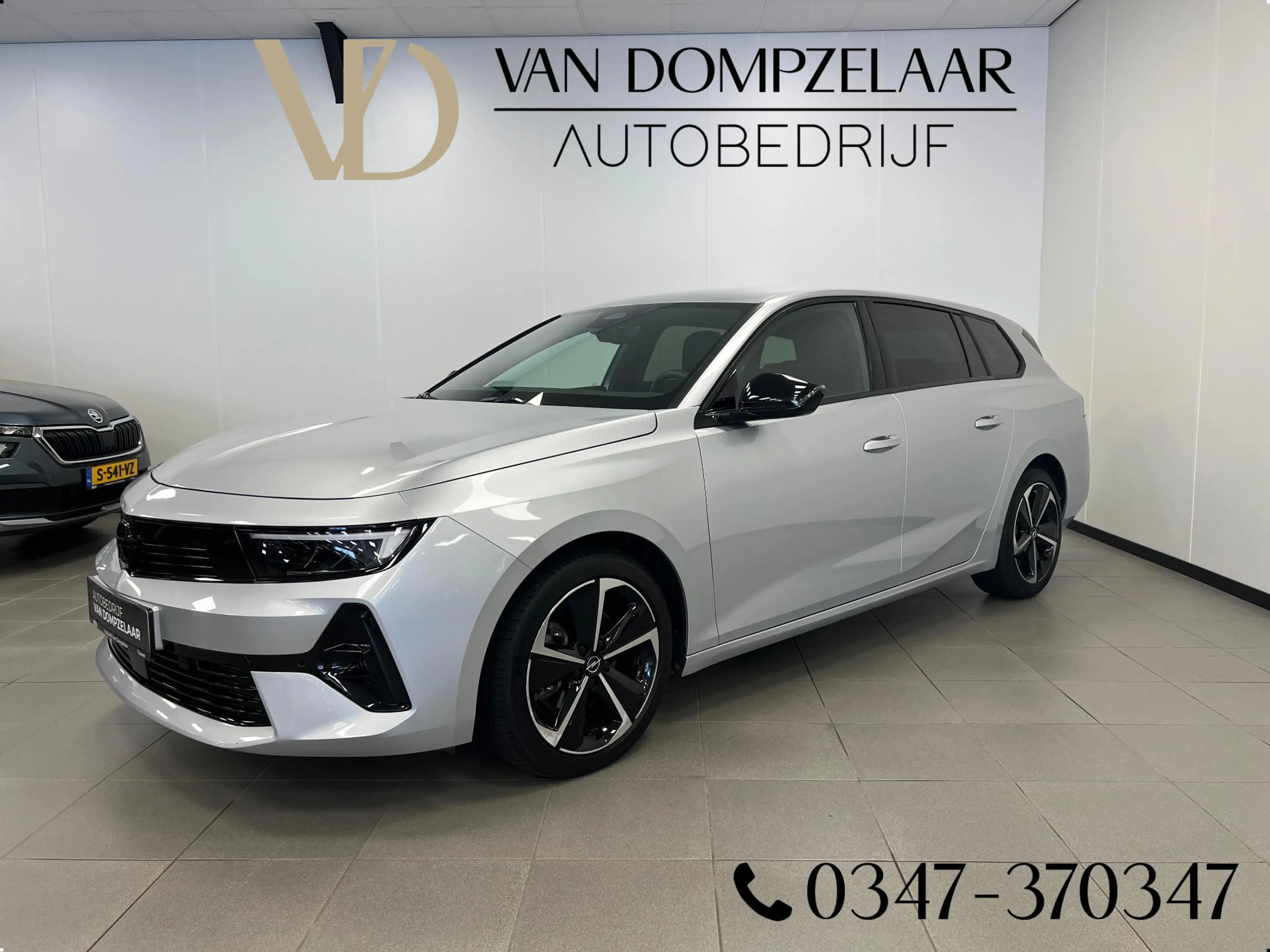 Opel Astra Sports Tourer 1.2T 130PK / SPORTSTOURER / GS-LINE — photo 4