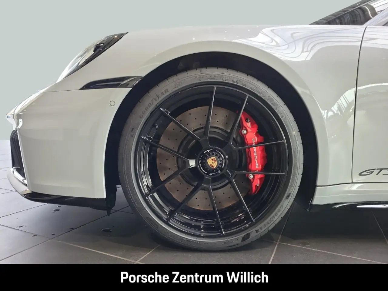 Porsche 992 911 Carrera GTS Cabriolet Sportabgasanlage 6