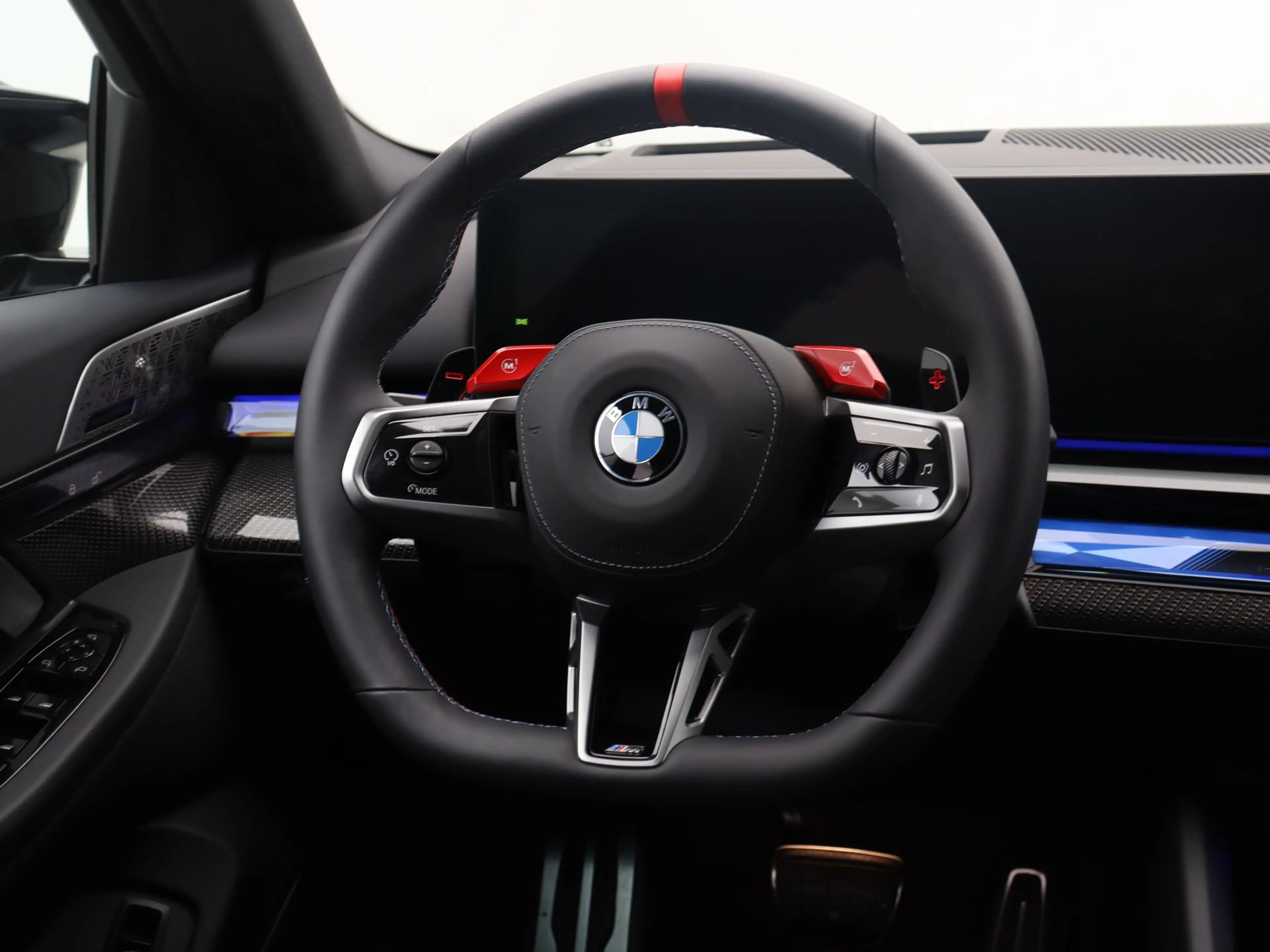 BMW M5 Touring — photo 2