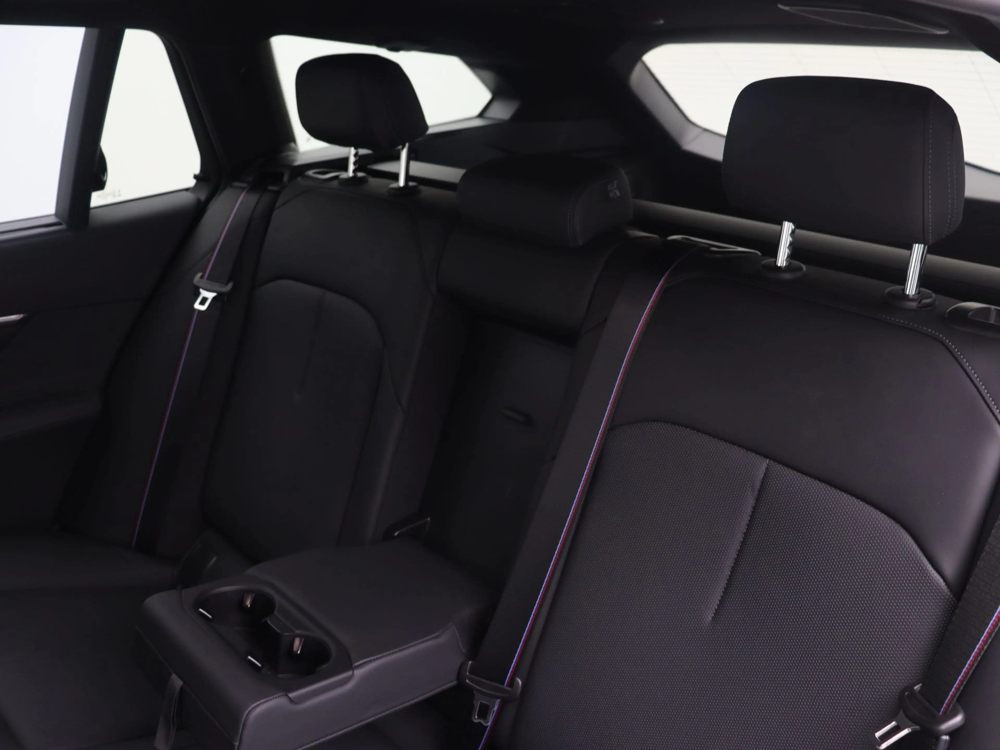 BMW M5 Touring — photo 14