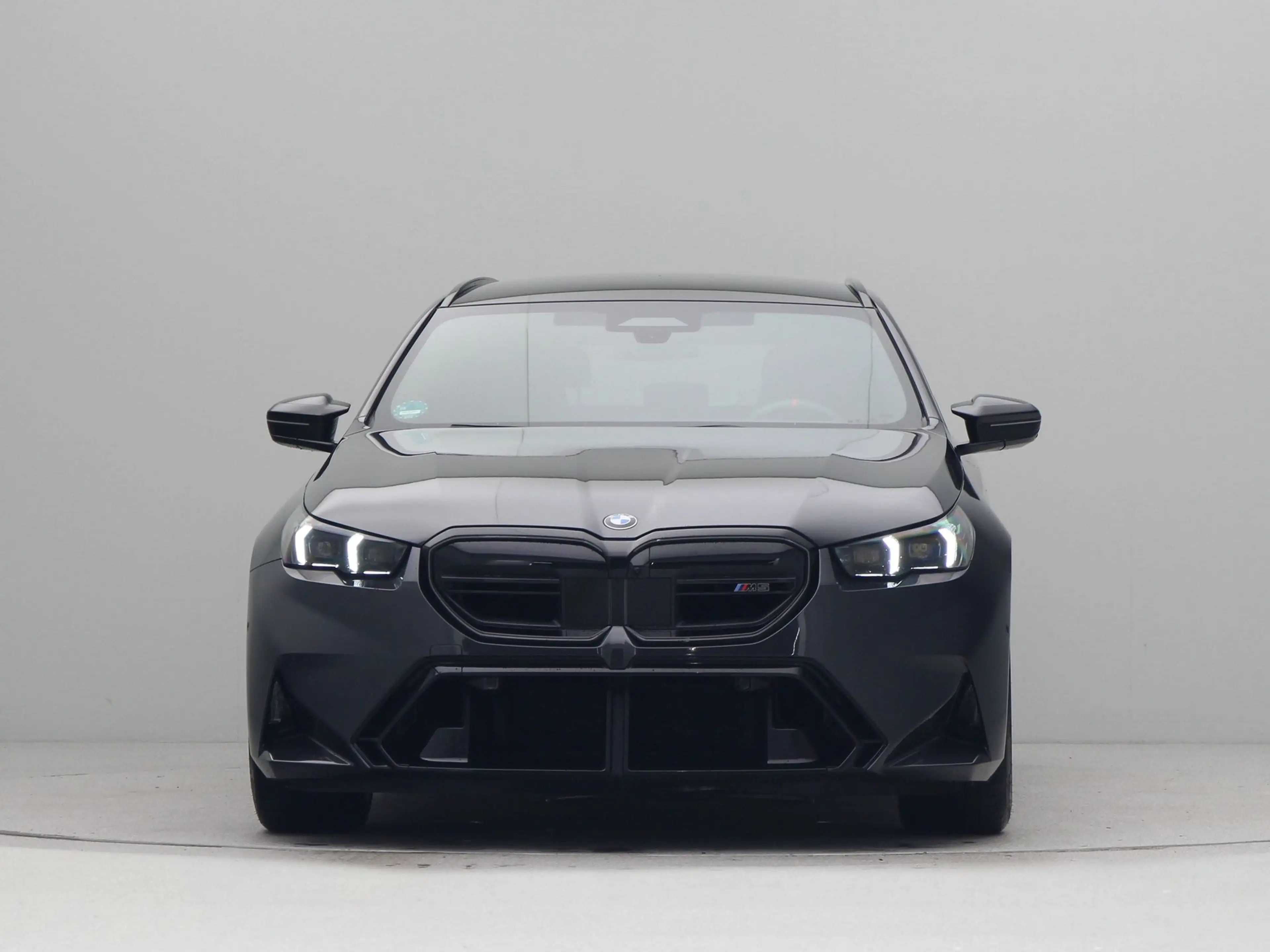 BMW M5 Touring — photo 5