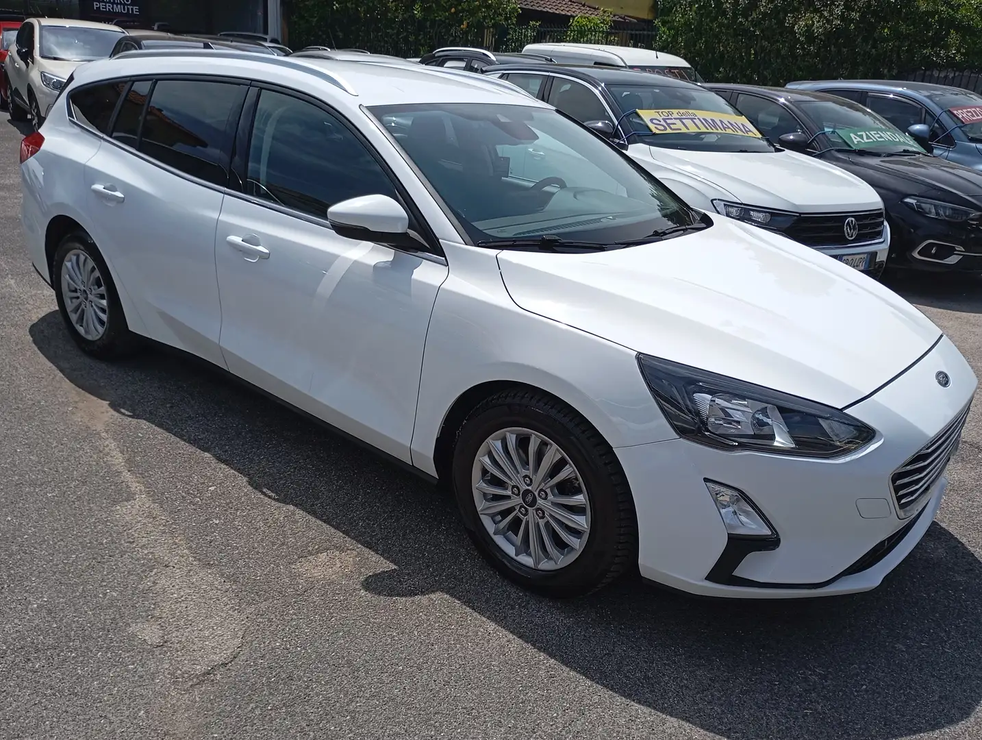 Ford Focus SW 1.5 EcoBlue 120CV Titanium Aut. Blanc - 2