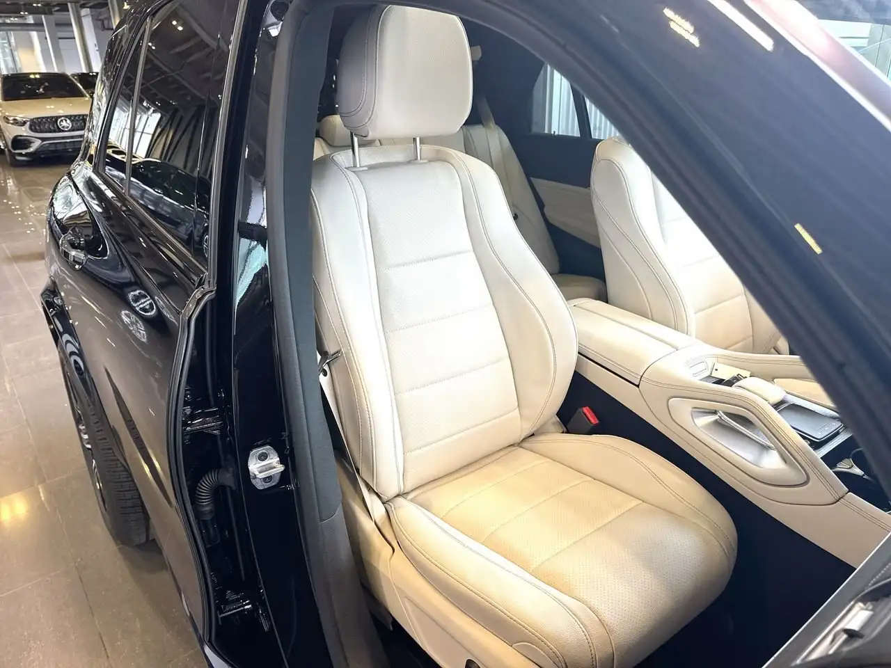 Mercedes-Benz GLE fotografie Mercedes-Benz GLE