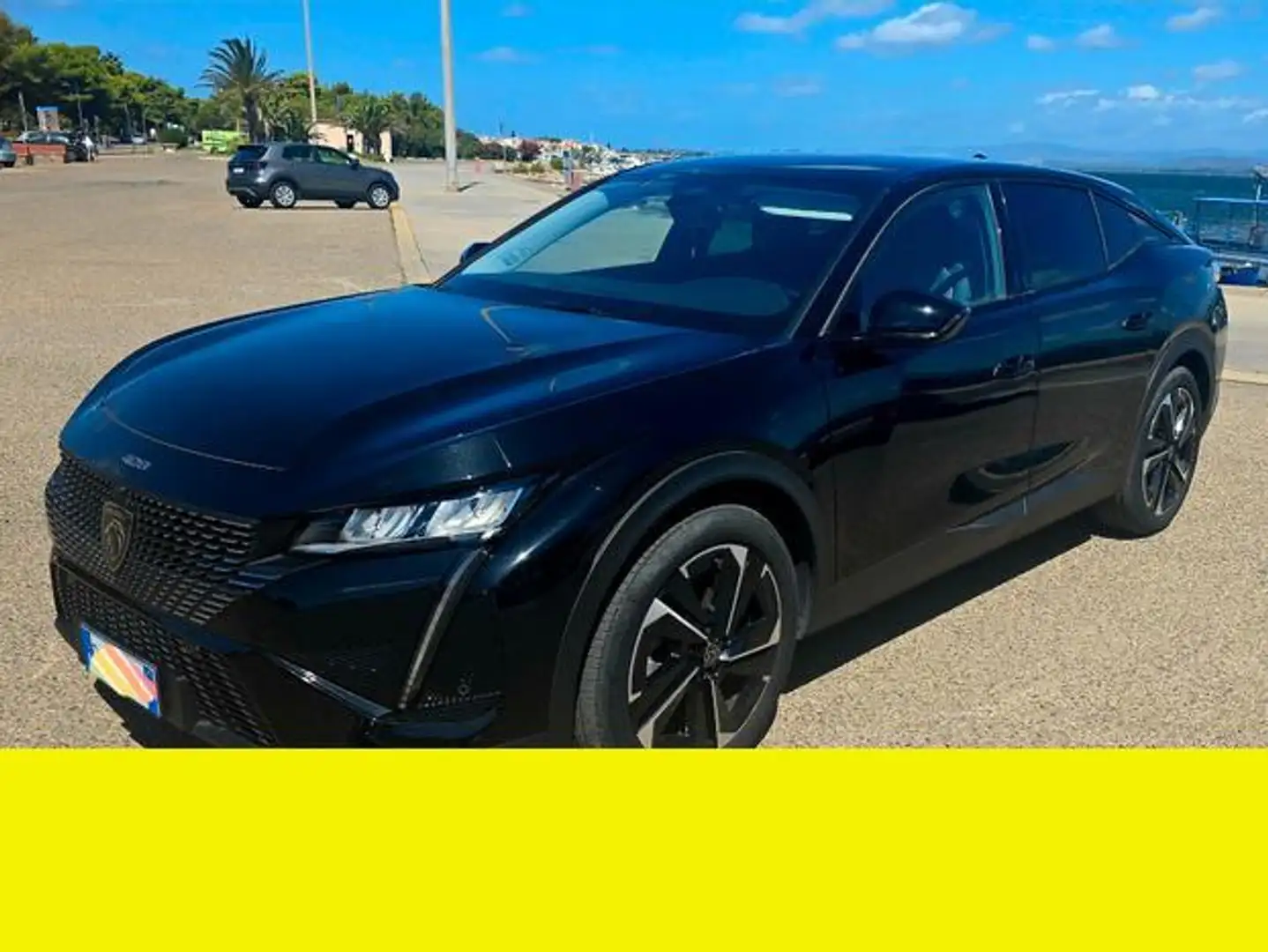 Peugeot 408 - 1