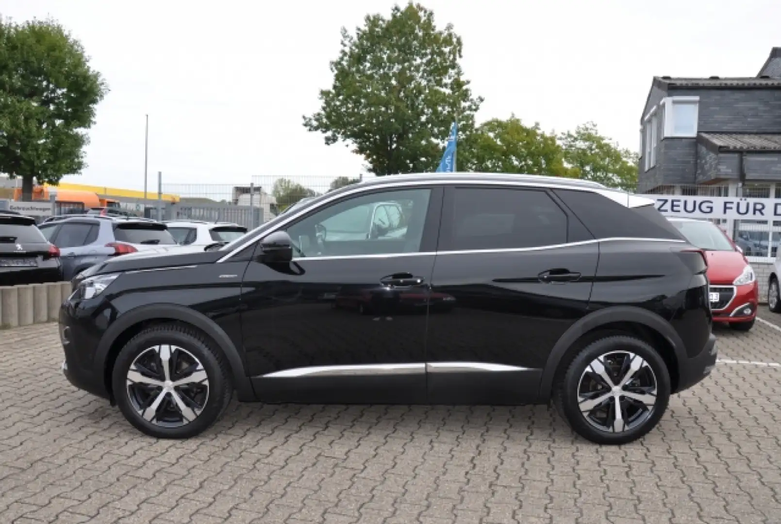 Peugeot 3008 Allure 1.5 BlueHDi 130 EAT8 Negro - 2