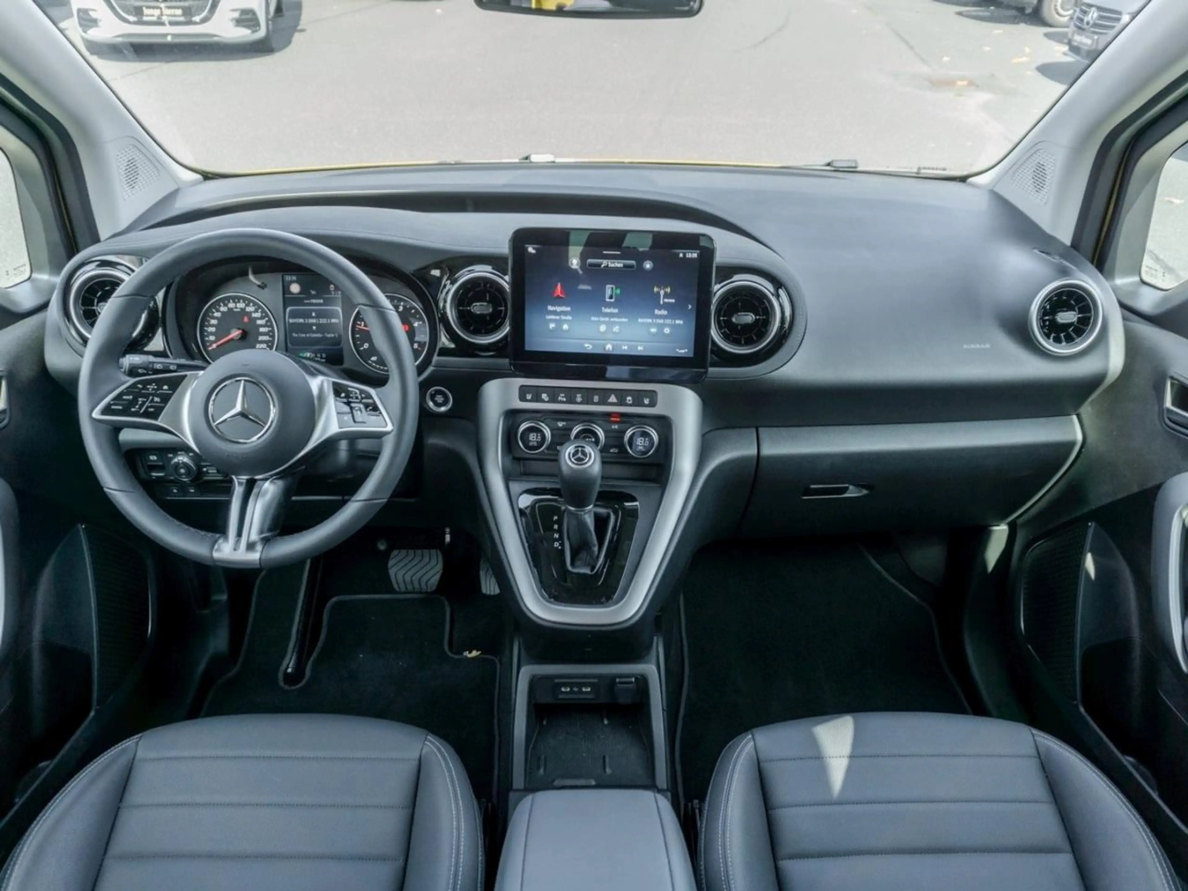 Mercedes-Benz T-Class T 180 d Standard Progressive MBUXNavi+ Kamera — photo 11