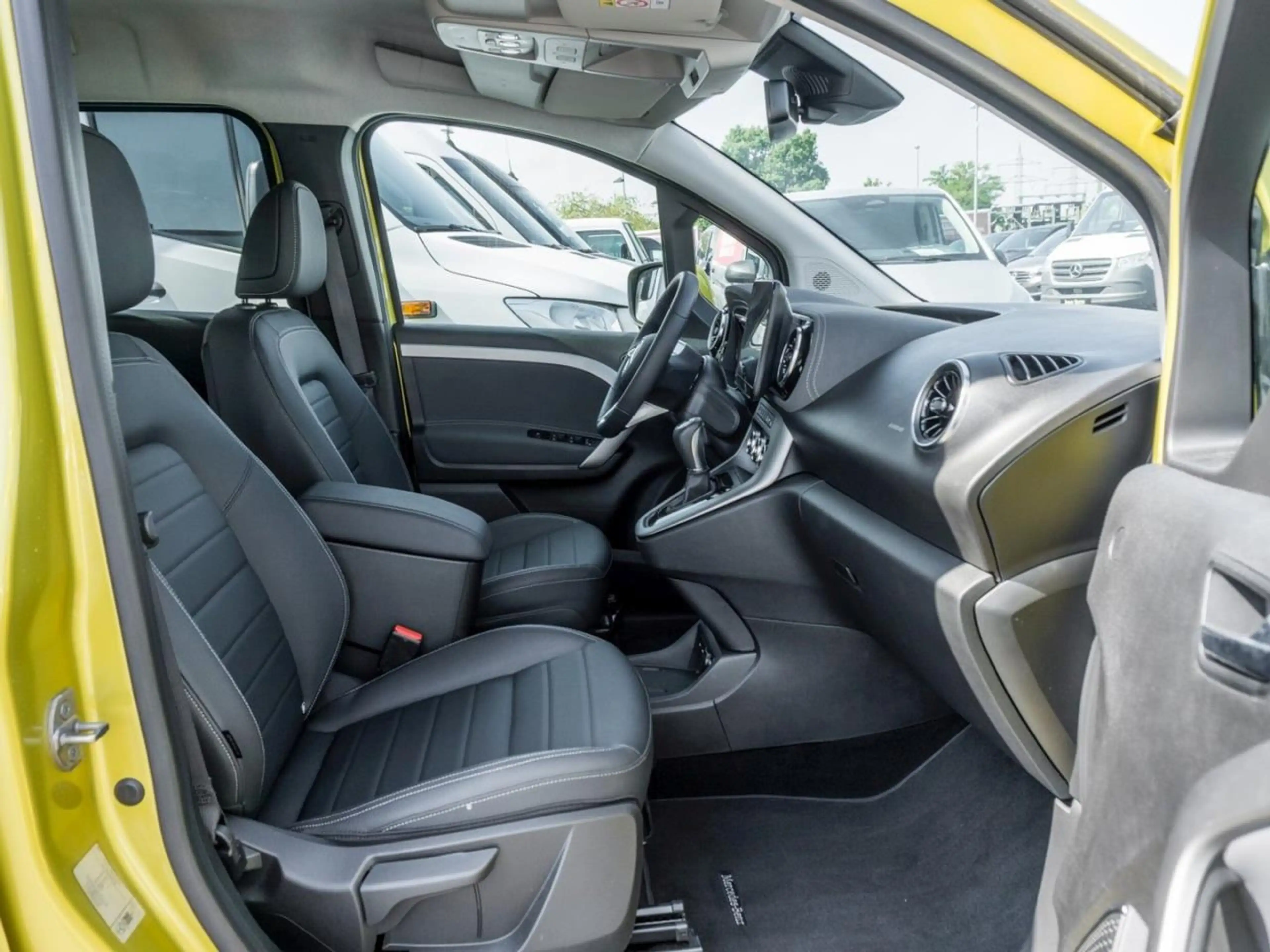 Mercedes-Benz T-Class T 180 d Standard Progressive MBUXNavi+ Kamera — photo 9