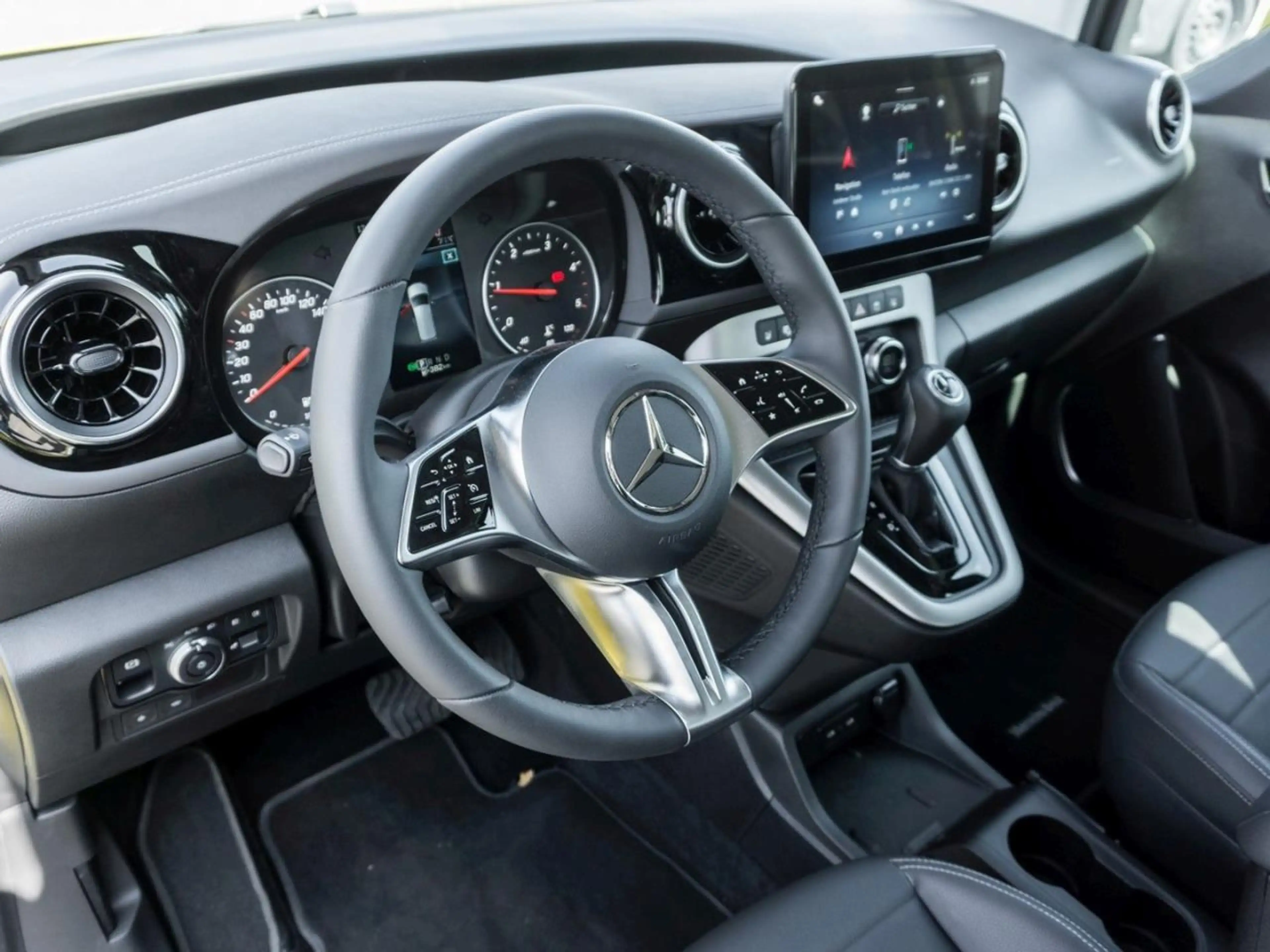Mercedes-Benz T-Class T 180 d Standard Progressive MBUXNavi+ Kamera — photo 8